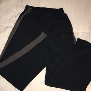 ⭐️ Nike sweat pants